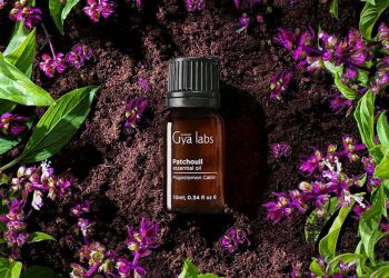 How to Use Frankincense Hydrosols: Plus Hydrosol Recipes for Skin, Face and Hair