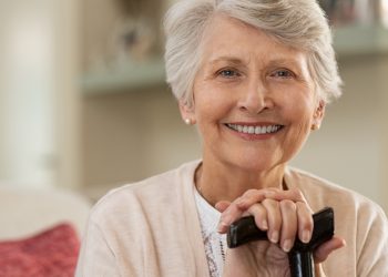 How to Ensure Good Dental Health in Your Golden Years