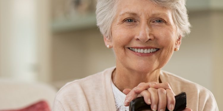 How to Ensure Good Dental Health in Your Golden Years