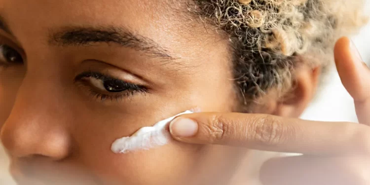 Collagen-Stimulating Peptides, According to Dermatologists, Are the Answer to Plumping up Sagging Skin