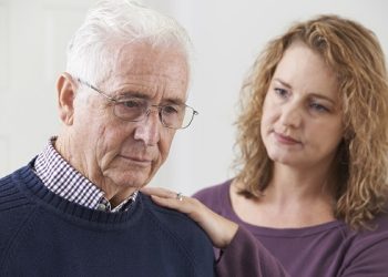 5 Ways to Support a Loved One with Dementia