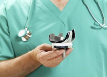 Selecting the Best Orthopedic Surgeon for Knee Replacement