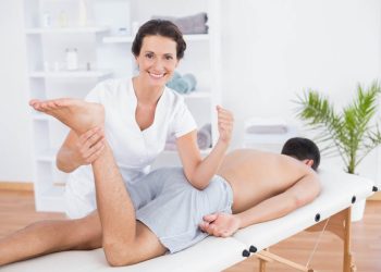 A Guide to Pelvic Floor Health for Everyone (Men & Women)