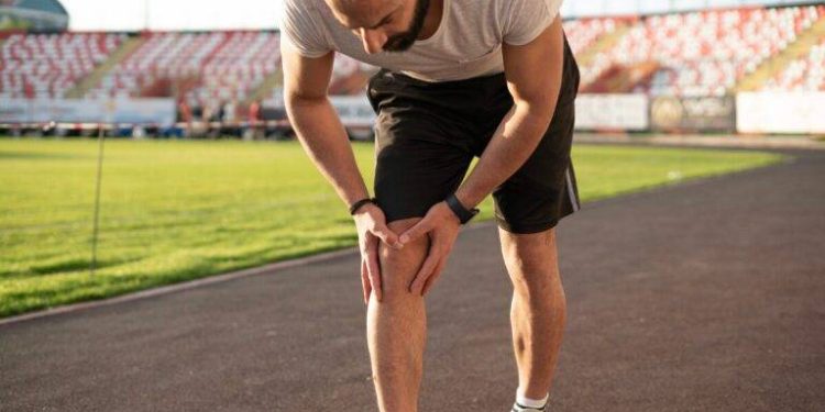 Navigating the Impact of ACL Injuries on Migraine Headaches: A Comprehensive Approach to Pain Management